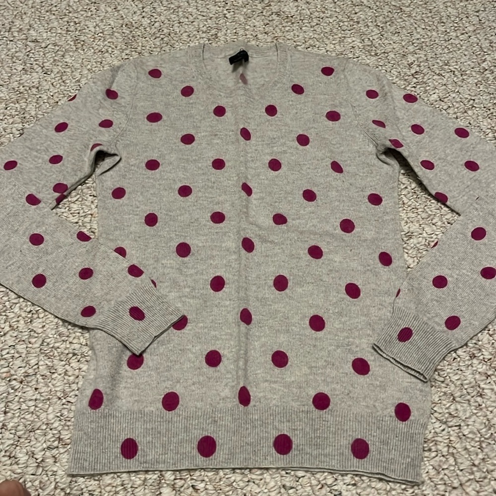 Cashmere sweater